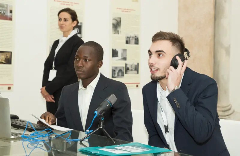 Interpretariato di trattativa a Pordenone per meeting B2B